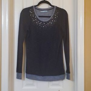 Gray Maurices Shirt‎